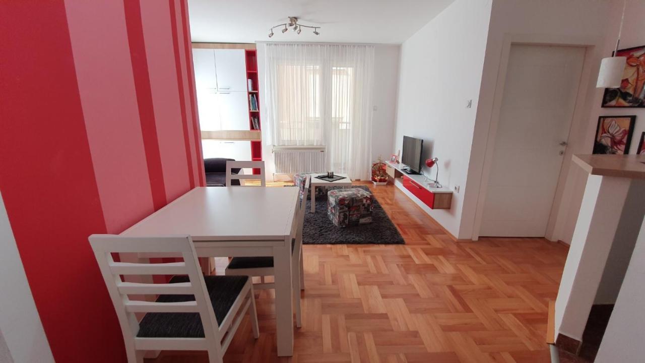 Ferienwohnung Heart Of The City Ni Exterior foto