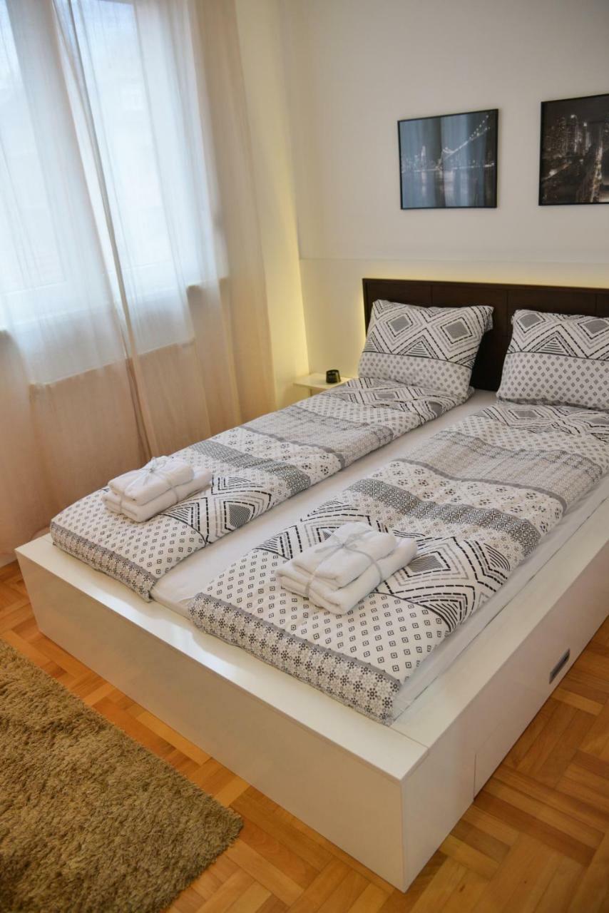 Ferienwohnung Heart Of The City Ni Exterior foto