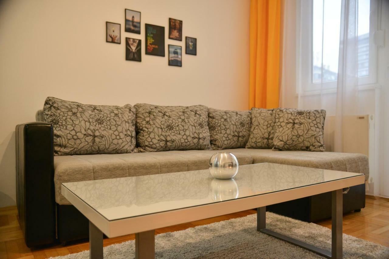 Ferienwohnung Heart Of The City Ni Exterior foto